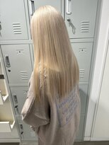 イワッシュ 大和駅店(IwAsh) White beige