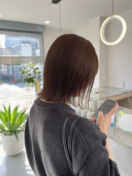 シーン(scene) シアーベージュ