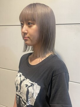 ヘアーアイストゥーレ(HAIR ICI TRE) Wカラー/ブリーチカラー/デザインカラー