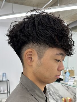 ウィル バイ ブラウン(Vir by Brown) スペインカール/外国人風/前下がり/藤沢美容院