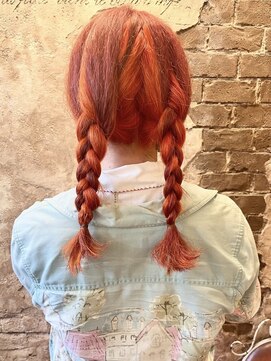 マギーヘア(magiy hair) magiyhair/下北沢/西部笑/オレンジおさげアレンジ