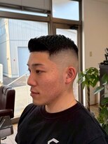 理髪 縁&nbsp;フェード×フェザーアップ