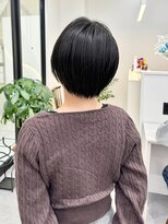 エブリ(evri)&nbsp;後頭部にボリュームが出るショートボブ