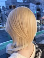 リヴナ(Livna) ブリーチ2~3回!抜きっぱなしブロンド!