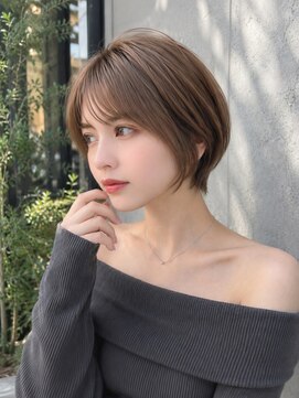 ロンド クラン 岡崎(Lond Clan) 20代におすすめ可愛い丸みショートボブ