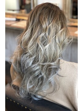 ヘアブティック ハコ(hair boutique haco) ［haco］外国人風バレイヤージュカラー
