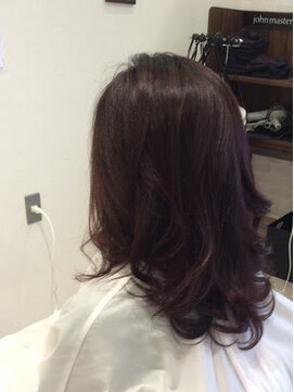 スリービープラス(3beplus) 上品カラーのレイヤースタイル