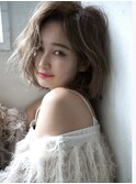 外国人風ハイトーンベージュ
