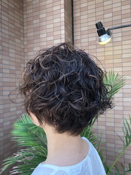 エイチ エアー ダヴ H air DAV調布北口 たて巻きウェーブヘア。