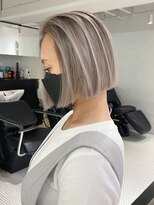 アルバム 渋谷パルコ(ALBUM)&nbsp;ホワイトシャドウルーツ_切りっぱなしボブ_ba400321