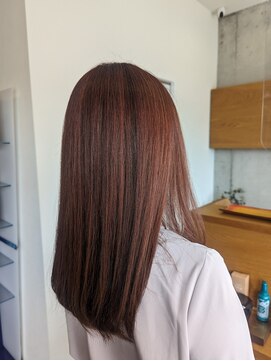 ルレ 本山(Relais) ツヤ髪の暖色系ピンクカラー