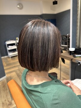 フラッシュ 高蔵寺店 艶ボブ