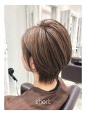 ナチュラルウルフショート