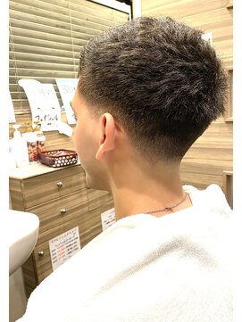 銀座マツナガ 浅草店 短髪すぎない！ローフェードスタイル