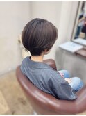 センターパートショート 刈り上げショート ココアブラウン 王寺