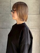 ディスコネクト(DISCO-N-NECT)&nbsp;切りっぱなしボブ 顔周りカット 外ハネボブ ブラウンベージュ