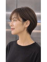 ロイロ(LoiLo)&nbsp;丸みショートで叶える大人の品のある美シルエット