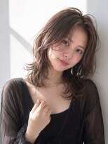 ノラ ギンザ(NORA GINZA)&nbsp;くびれウルフレイヤー×センターパート前髪なし30代40代50代60代