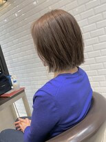 バウム(baum)&nbsp;大人ラフなキリっぱなしボブ