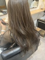 フルール(Fleur)&nbsp;恵比寿 ミルクティーベージュ ハイライト ブリーチ