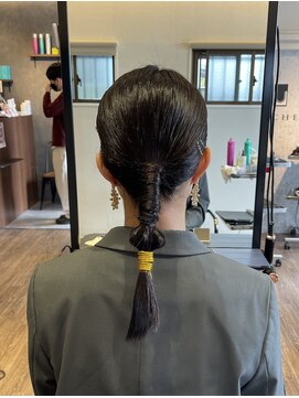 アンシェル(UNCHEL) ヘアセットヘアアレンジタイトアレンジ