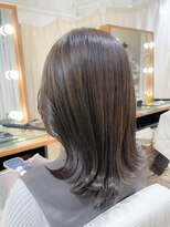 ネオリーブ チロル 横浜西口店(Neolive CiroL.)&nbsp;ロブヘア　切りっぱなし　グレージュカラー