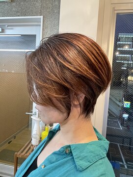 フラッグヘア 新宮店(Flag HAIR) くびれオトナショート