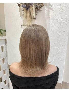 フゥカ 類家店(fuka) ブリーチ2回ブロンドカラー☆ 八戸 類家