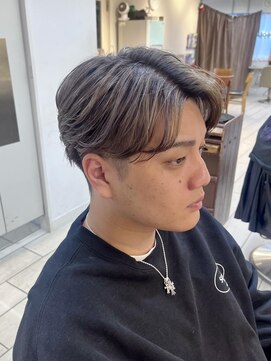 テトラ バイ ネオリーブ 横浜西口店(tetra by neolive) ブリーチ　バレイヤージュ　センターパート　横浜