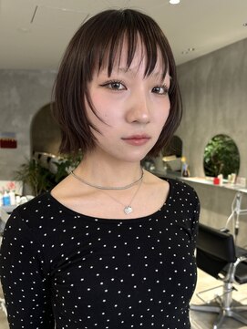 ハウ 心斎橋(how) 大人可愛いオリーブカラーブラウンミニウルフ顔まわりレイヤー