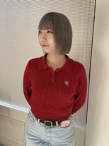 ヘアーアイスカルテット(HAIR ICI QUARTET)&nbsp;ハイトーンホワイトブロンド×韓国風切りっぱなし小顔ボブ