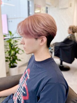 エルサザリープ 三宮(Elsa the leap) 刈り上げセンターパート/ブリーチカラー/アプリコットオレンジ