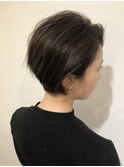 ブルーバイオレット×刈り上げショート