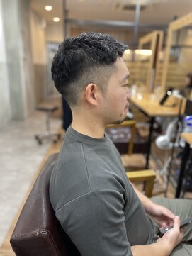 クーシ(kuusi) スキンフェード【高円寺/東高円寺/新高円寺】