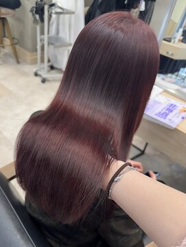 エレン(E L E N) ボルドーカラー/髪質改善カラー