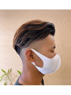 ヌックヘアー(nook hair) 外国人風刈り上げスタイル