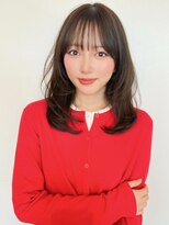 ファナ(fha-na)&nbsp;ミディアムレイヤーカット 似合わせカット 大人ガーリー 韓国