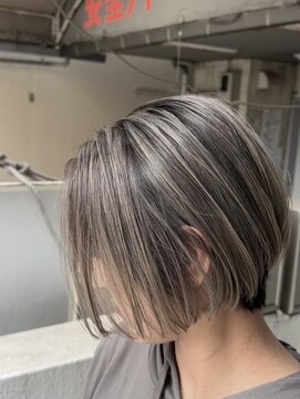 アンダーバーホワイト 広島 並木店(_WHITE) 広島バレイヤージュ/ハイライト/ブリーチダブルカラー