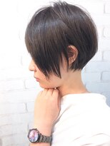 ラウンジ モリオ イケブクロ(Lounge MORIO Ikebukuro) 【morio池袋】大人かわいい前下がりコンパクト小顔ショート