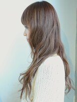 ヘアメイク フレンシア(hair make flencia)&nbsp;縦長シルエットのロングレイヤー