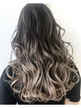 レーヴ(REVE) ペールアッシュ☆グラデーション