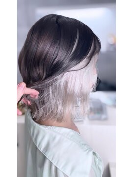 リベルテ 池袋(liberte) イヤリングカラーショートインナーカラーボブナチュラルボブ