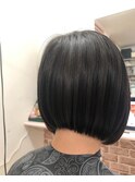 前下がりグラデーションボブ