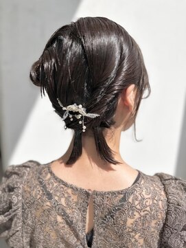 バロンフェム(baLon.fem) 【stylist園田】bobで作るタイトアレンジ