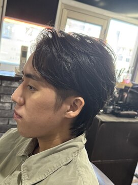 エスフォーメン(es for men) センターパートウルフ