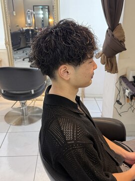 アイズ 海老名(AIZU) シャドウパーマ メンズパーマ メンズカット 波巻きパーマ