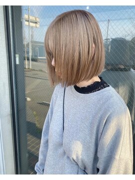 ナンバー エリュン 秋田店(N°Elune) ハイトーンベージュ