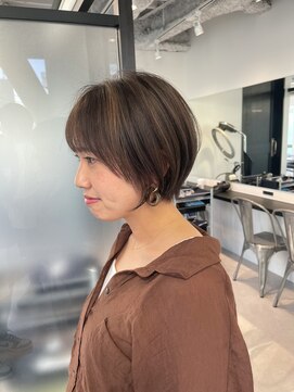 くびれショートボブ40代50代グレイカラー白髪染め白髪ぼかし