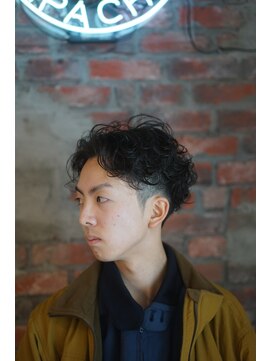 アパッシュ 大町店(Apache) カーリーセンターパート