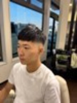 ファッションヘア・ヤマダ フェード クロップスタイル